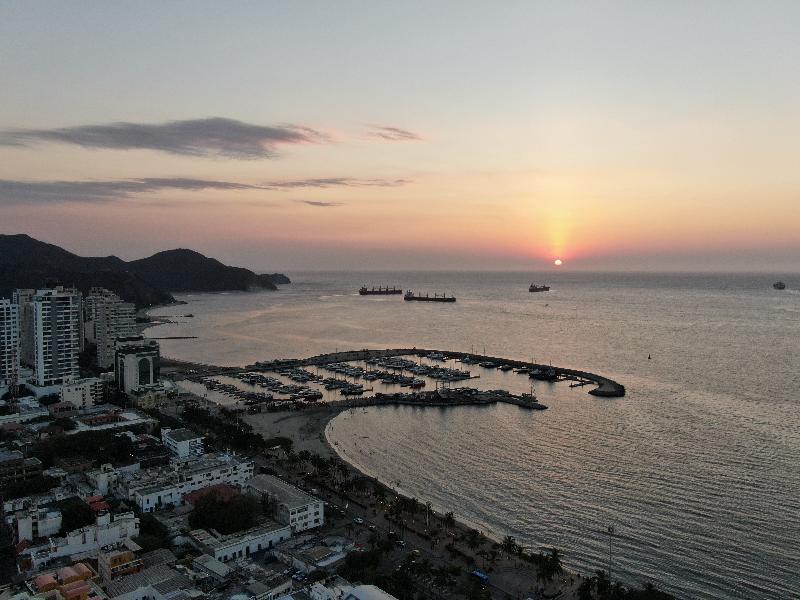 Grand Marina Suites Santa Marta Exterior photo